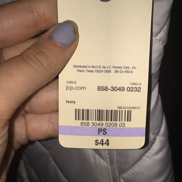 Brand new white and gold puffy vest - Picture 2 of 2